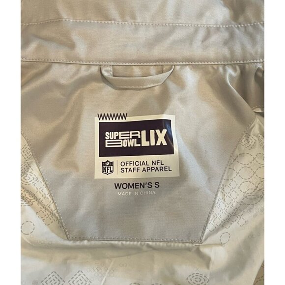 New Official NFL Super Bowl LIX Staff Anorak Beige Zip Hooded Jacket - Picture 13 of 14